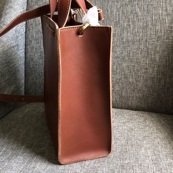 SOLD! Madewell Small Trick Leather Top Handle Tote - Picture 3 of 8